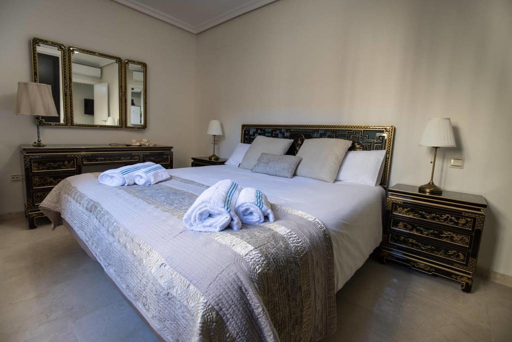 Apartamento Calle Sierpes إشبيلية المظهر الخارجي الصورة