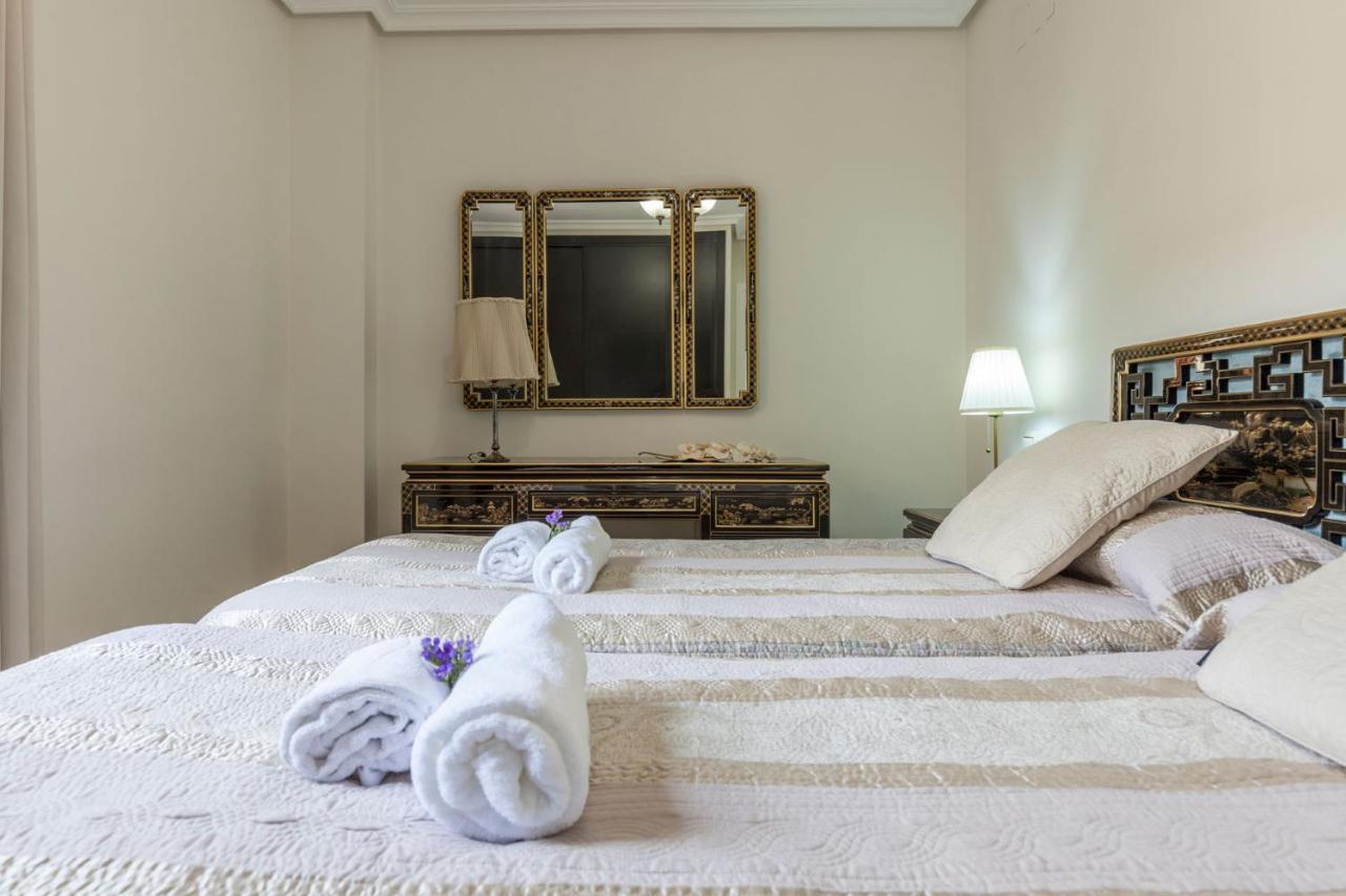 Apartamento Calle Sierpes إشبيلية المظهر الخارجي الصورة